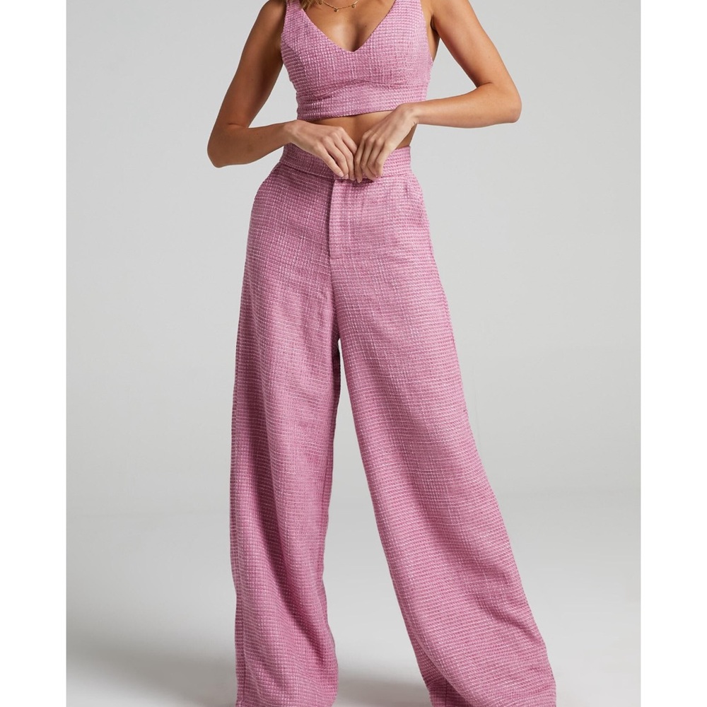 Showpo two piece set- NWB